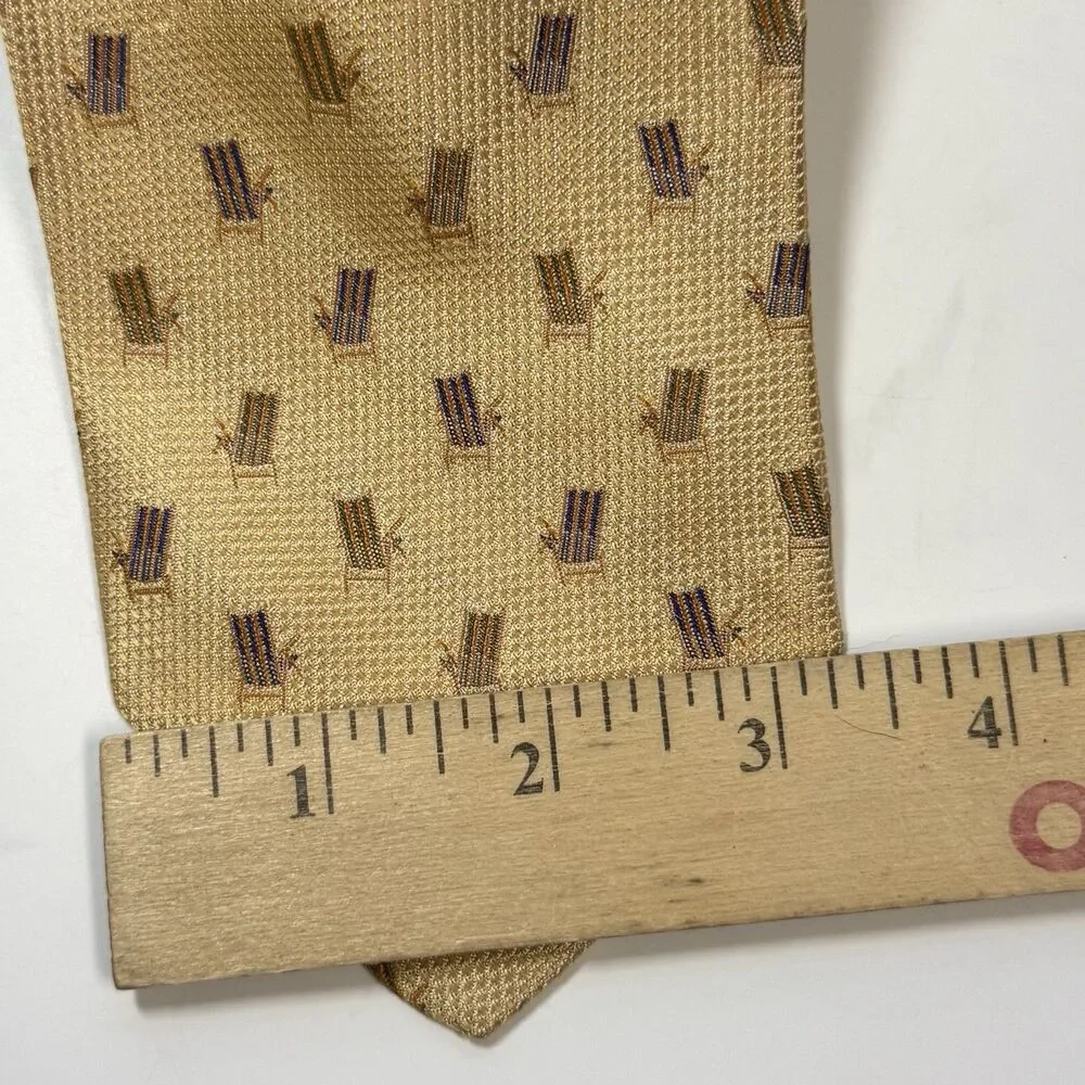 Off Island By Tommy Bahama Beach Chair Print 100% Silk Neck Tie